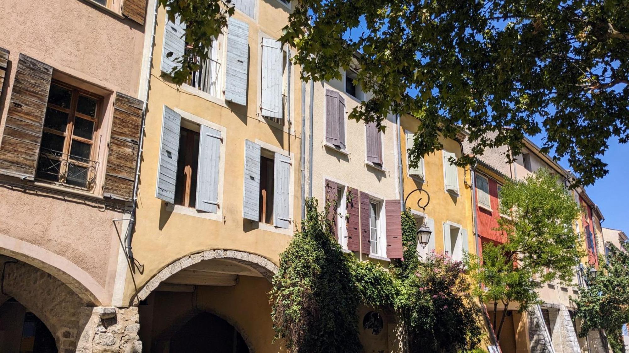 La Terrasse D'Olea, Au Coeur Du Village Buis-les-Baronnies Exterior photo